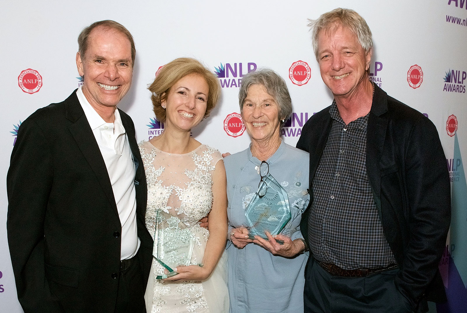 Rita Aleluia com Robert Dilts e Judith DeLozier no NLP Awards 2019