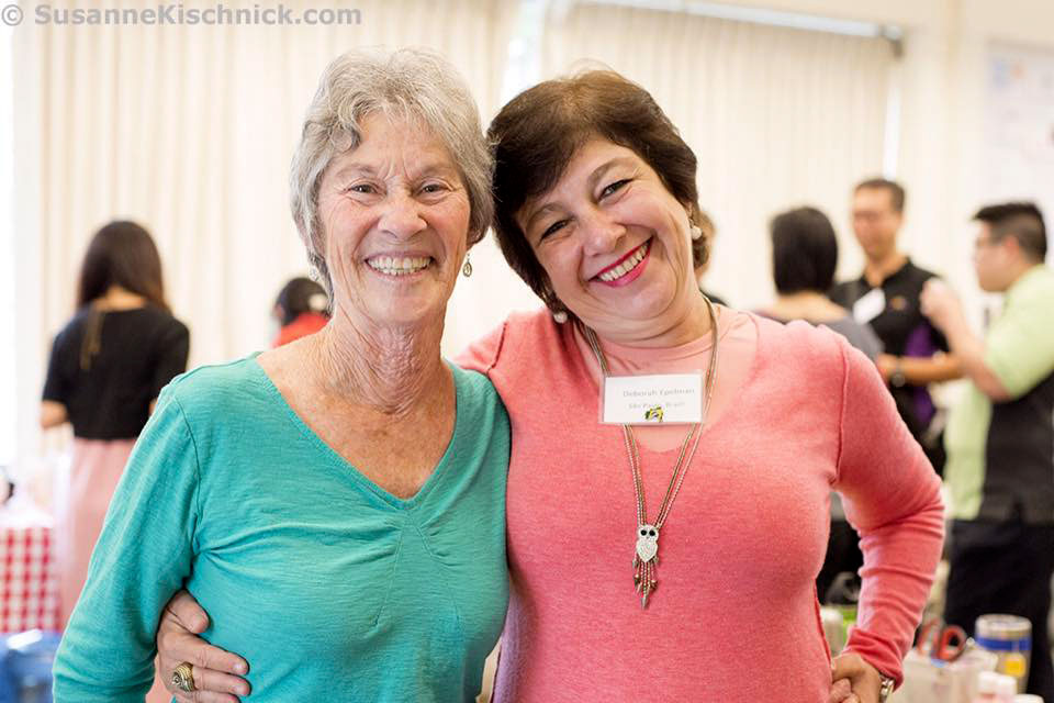 Deborah Epelman com Judith DeLozier